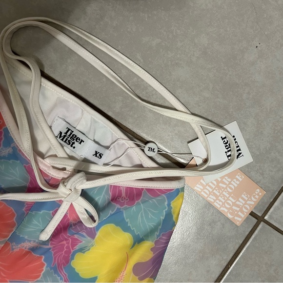 Tiger mist esta pant floral - Picture 3 of 5